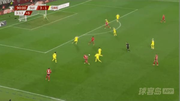 94'曼赞比破门! 瑞士 4- 1瑞典
