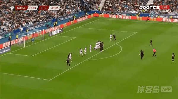 41'内维斯破门! 葡萄牙 4- 1亚美尼亚