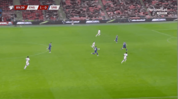 90'埃泽破门! 英格兰 2- 0塞尔维亚
