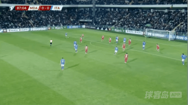 88'曼奇尼破门! 摩尔多瓦 0- 1意大利