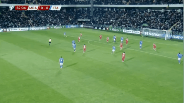 88'曼奇尼破门! 摩尔多瓦 0- 1意大利