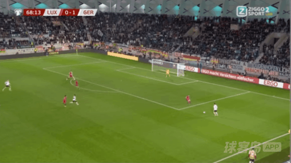 69'沃尔特马德破门! 卢森堡 0- 2德国