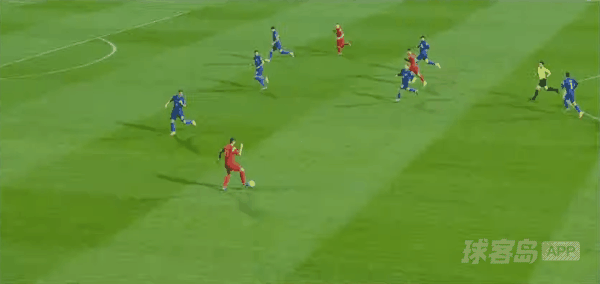 17'科斯托维奇破门! 黑山 2- 0克罗地亚