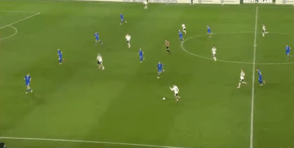 29'格纳布里破门! 德国 2- 0斯洛伐克