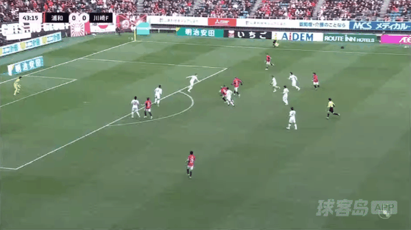 44'古斯塔夫森破门! 浦和红钻 1- 0川崎前锋