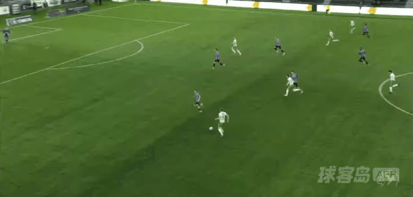 6'琼森破门! 汉坎 1- 0海于格松