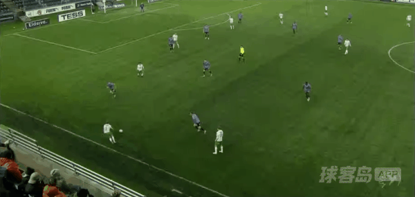 28'冈斯塔德破门! 汉坎 3- 0海于格松