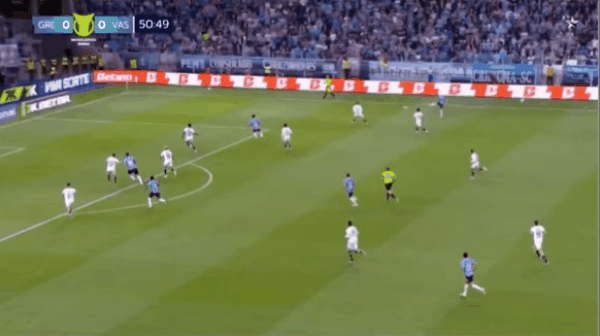 51'维尼修斯破门! 格雷米奥 1- 0瓦斯科达伽马