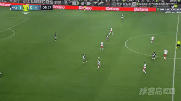 9'罗查破门! 瓦斯科达伽马 2- 0巴西国际