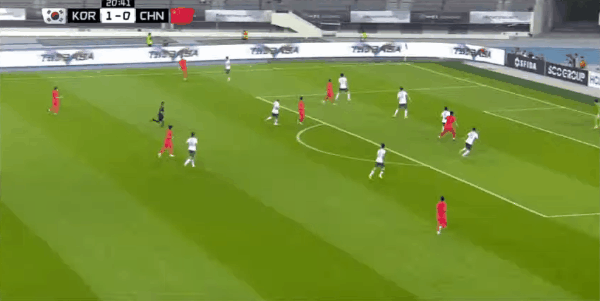 21'周敏圭破门! 韩国 2- 0中国