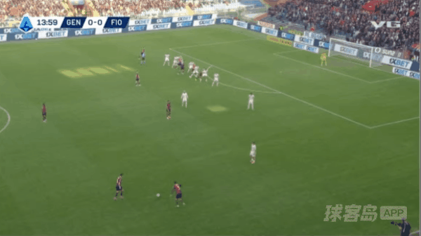 15'厄斯蒂加德破门! 热那亚 1- 0佛罗伦萨