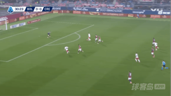 31'帕耶罗破门! 博洛尼亚 0- 1克雷莫纳