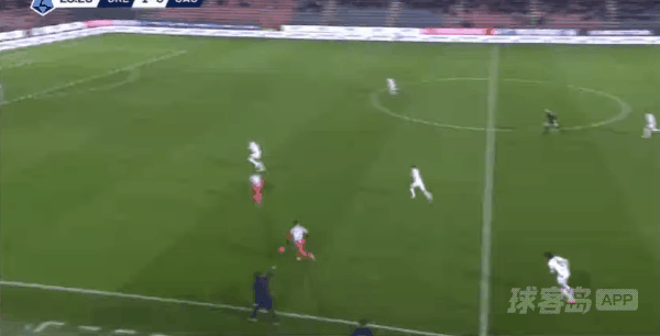 29'瓦尔迪破门! 克雷莫纳 2- 0卡利亚里