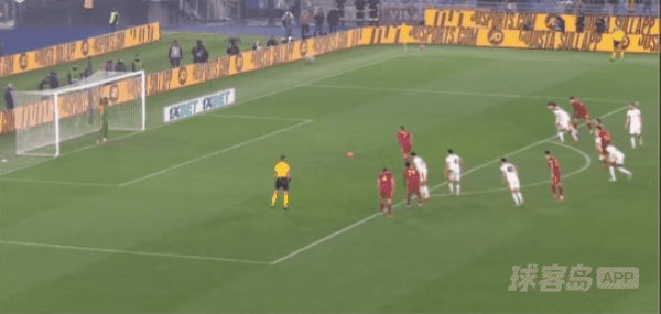 74'佩莱格里尼点球破门! 罗马 1- 1AC米兰