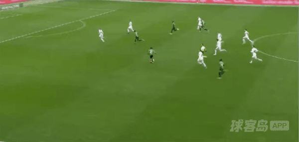 3'法德拉破门! 萨索洛 1- 0克雷莫纳