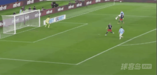 62'泰勒破门! 拉齐奥 2- 0热那亚