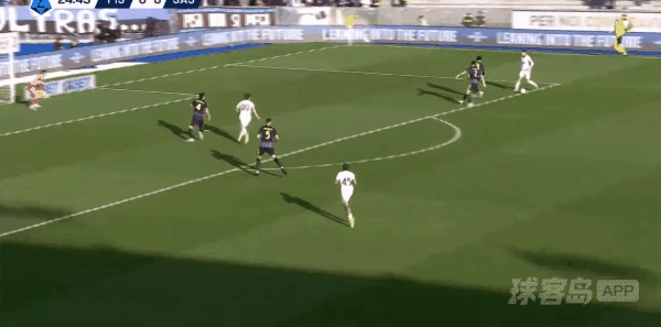 25'贝拉尔迪破门! 比萨 0- 1萨索洛