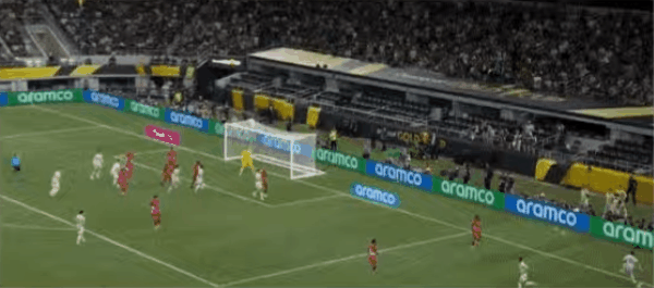 63'蒙特斯破门! 苏里南 0- 2墨西哥