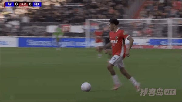 24'达尔破门! 阿尔克马尔 1- 0费耶诺德