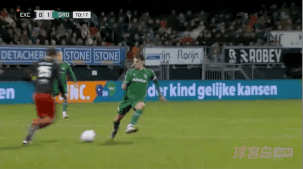 70'米登多普惨遭直红! SBV精英 0- 1格罗宁根