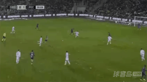 37'范伯根破门! 格罗宁根 1- 1兹沃勒
