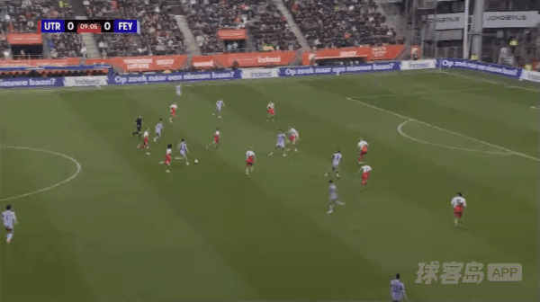 10'塔格哈林破门! 乌德勒支 0- 1费耶诺德