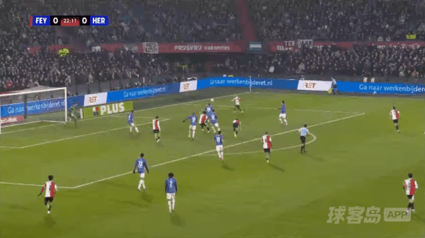 23'绍尔破门! 费耶诺德 1- 0赫拉克勒斯