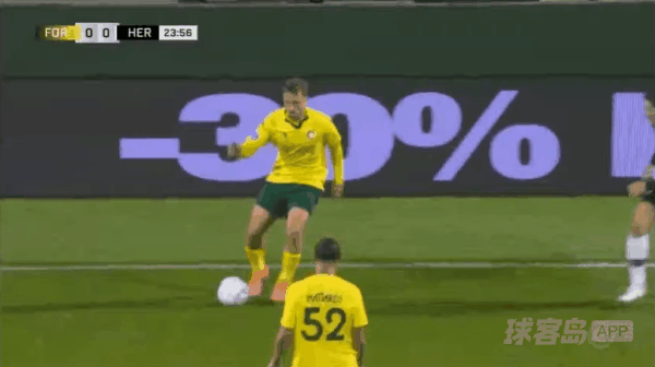 25'彼得森破门! 福图纳 1- 0赫拉克勒斯