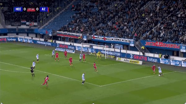 38'维特破门! 海伦芬 1- 0阿尔克马尔