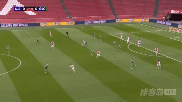 28'戈茨破门! 阿贾克斯 1- 0格罗宁根