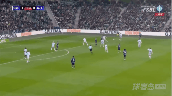 30'克拉森破门! 格罗宁根 1- 1阿贾克斯