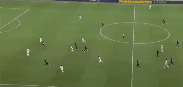 49'维加破门! 墨西哥 1- 0沙特阿拉伯