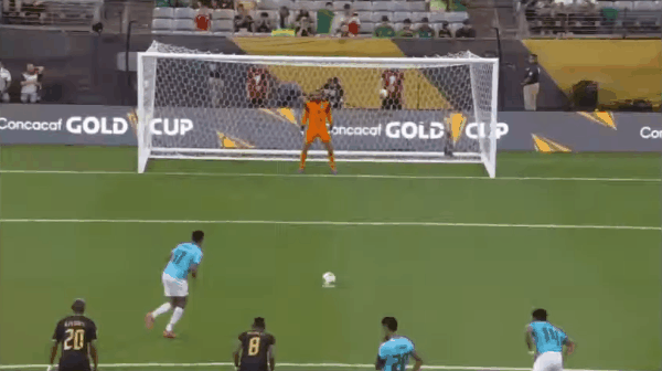 46'迪亚斯点球破门! 巴拿马 1- 0洪都拉斯
