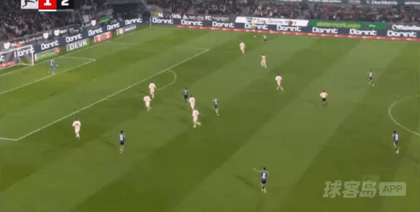 59'伯克特破门! 科隆 1- 3法兰克福