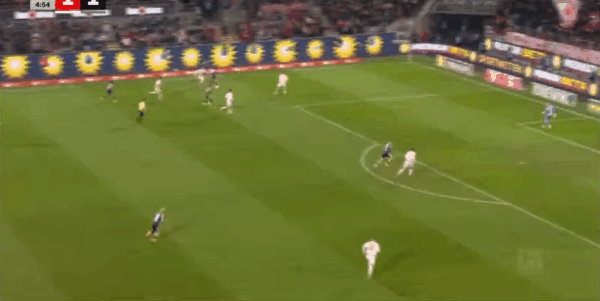 51'达胡德破门! 科隆 1- 2法兰克福