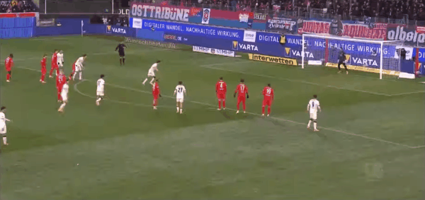 46'迪克斯点球破门! 海登海姆 0- 1门兴