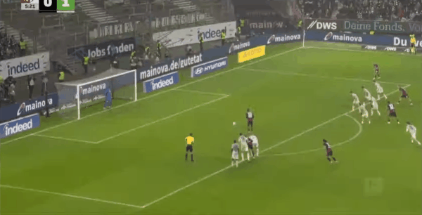 96'巴舒亚伊点球破门! 法兰克福 1- 1沃尔夫斯堡