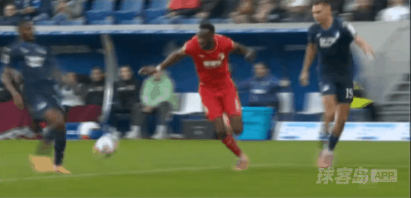 16'图雷破门! 霍芬海姆 1- 0奥格斯堡
