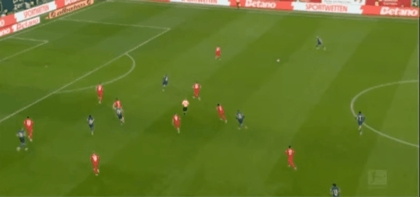 26'伯格破门! 霍芬海姆 2- 0奥格斯堡