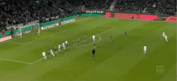 54'普罗梅尔破门! 不莱梅 0- 2霍芬海姆