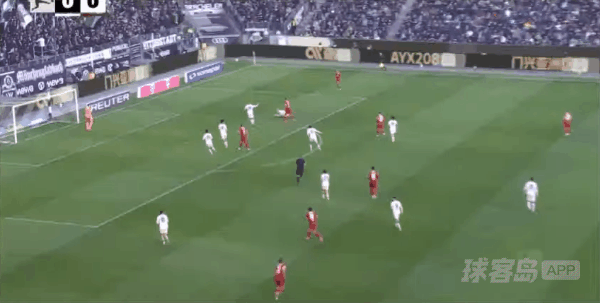 30'勒威林破门! 门兴 0- 1斯图加特