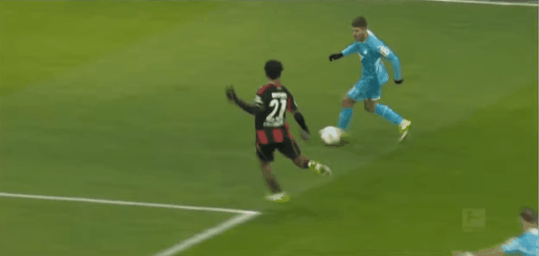 65'阿曼达乌龙破门! 法兰克福 1- 3霍芬海姆