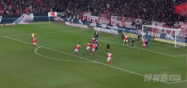 73'贝尔破门! 美因茨 2- 1沃尔夫斯堡