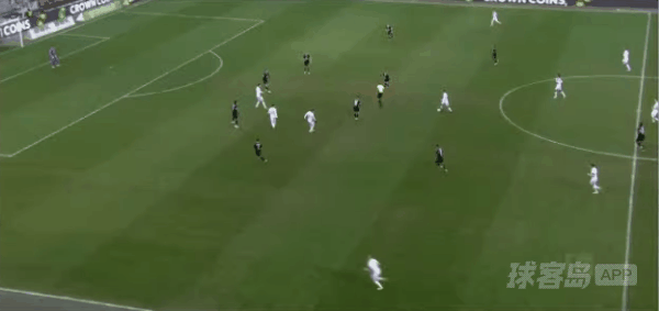 59'格雷戈里奇破门! 奥格斯堡 2- 1圣保利