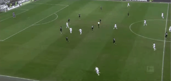 59'格雷戈里奇破门! 奥格斯堡 2- 1圣保利