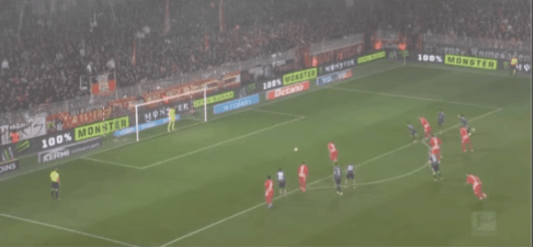 87'奎菲尔德点球破门! 柏林联合 1- 1法兰克福