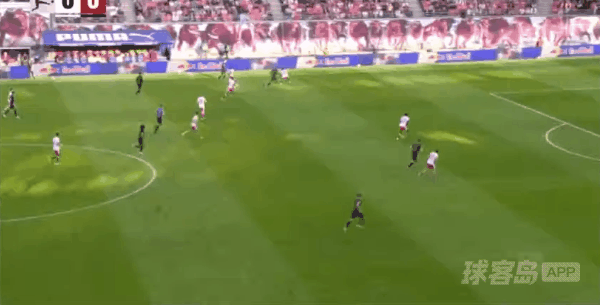39'费尔豪尔破门! 莱比锡 0- 1奥格斯堡
