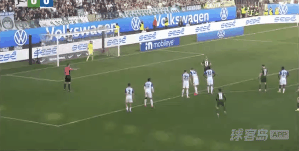 22'埃里克森点球破门! 沃尔夫斯堡 1- 0汉堡