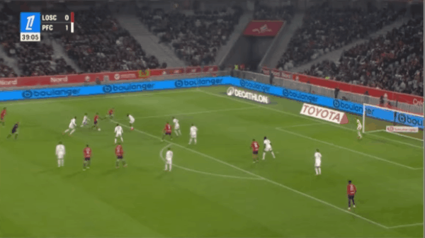 40'吉鲁破门! 里尔 1- 1巴黎FC