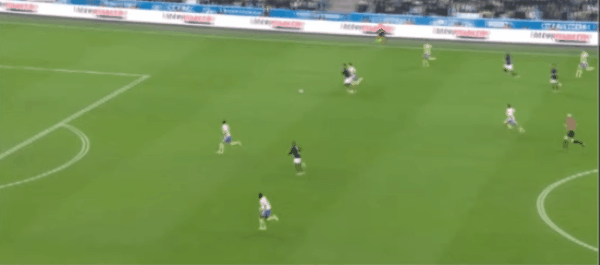 14'埃莫森破门! 马赛 0- 1图卢兹